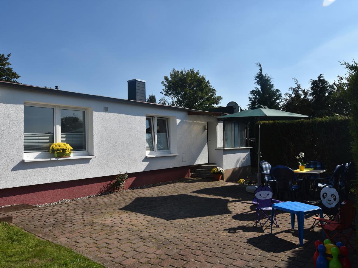 Modern Bungalow In Kroepelin With Garden别墅 外观 照片